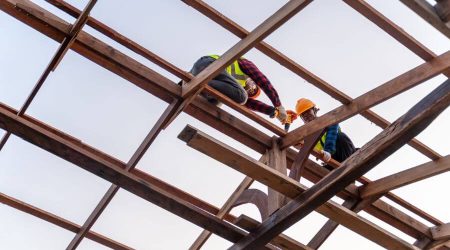 Professional gutter cleaning services in North Springfield, PA